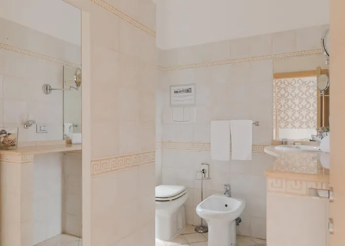 Residenza Il Giglio Konukevi 4*